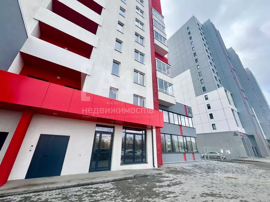 Торговая площадь в Челябинская область, Челябинск наб. Героя России ... - Фото 2