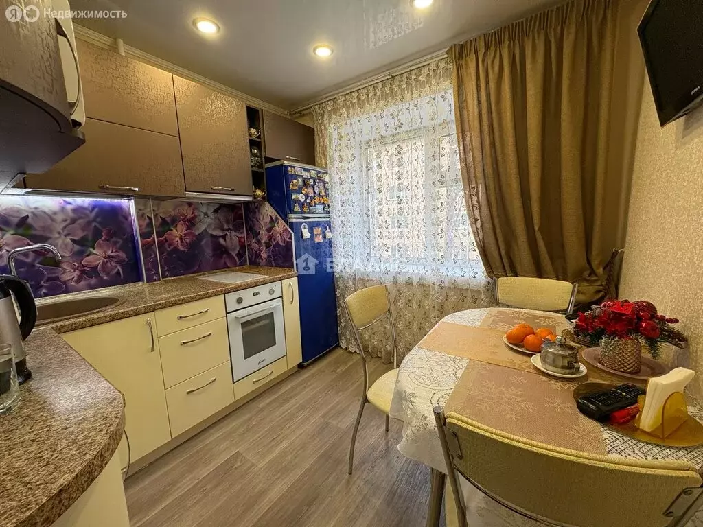 1-комнатная квартира: Сыктывкар, Центральный район, улица Чернова, 3 ... - Фото 1