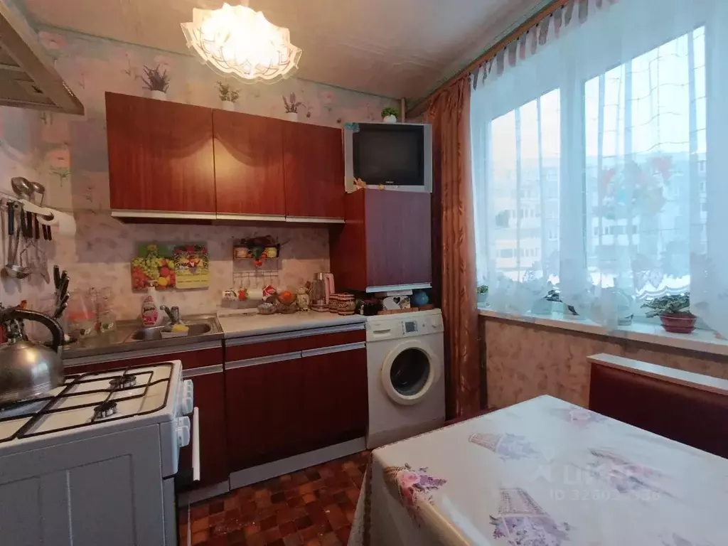 5-к кв. Ленинградская область, Гатчина ул. Красных Военлетов, 2 (105.0 ... - Фото 1