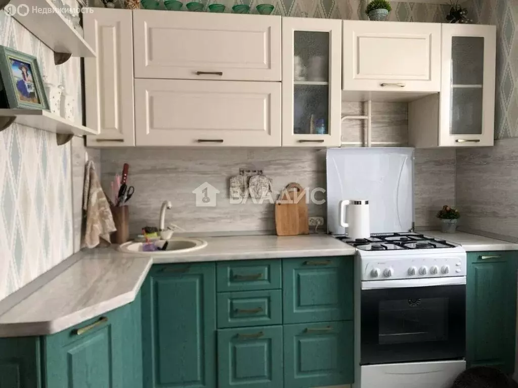 2-комнатная квартира: посёлок Радужный, 35 (49.3 м) - Фото 1