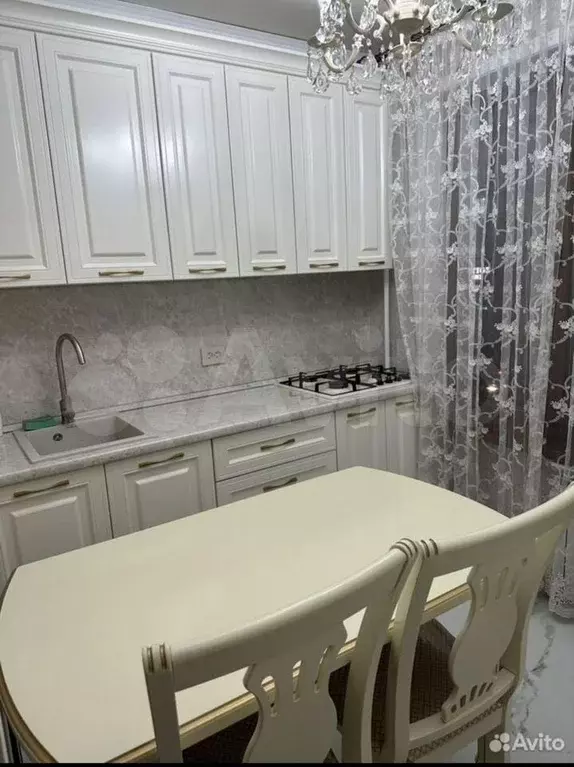 2-к. квартира, 60 м, 3/5 эт. - Фото 0
