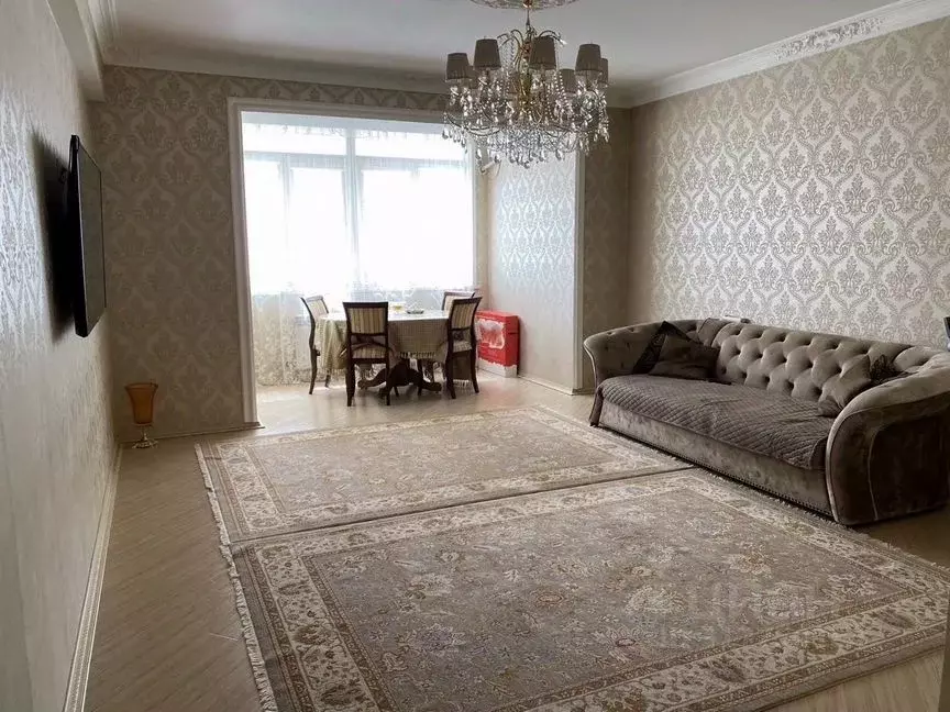 2-к кв. Дагестан, Махачкала Батырая ул. (56.0 м) - Фото 0