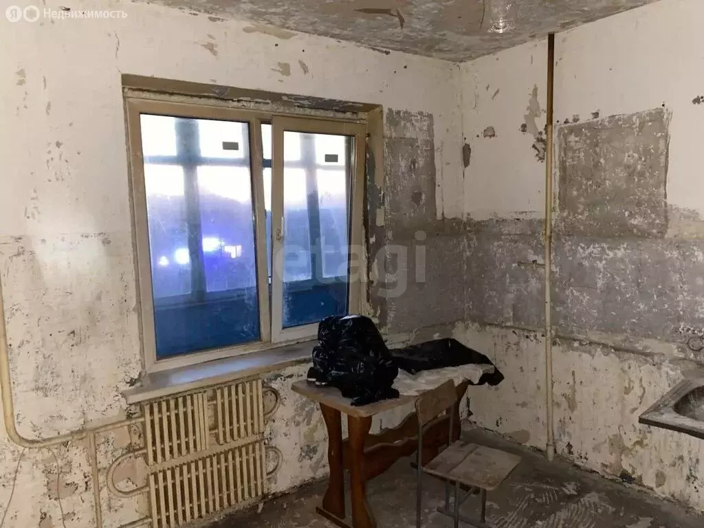 1-комнатная квартира: Строитель, улица Победы, 3 (31 м) - Фото 2