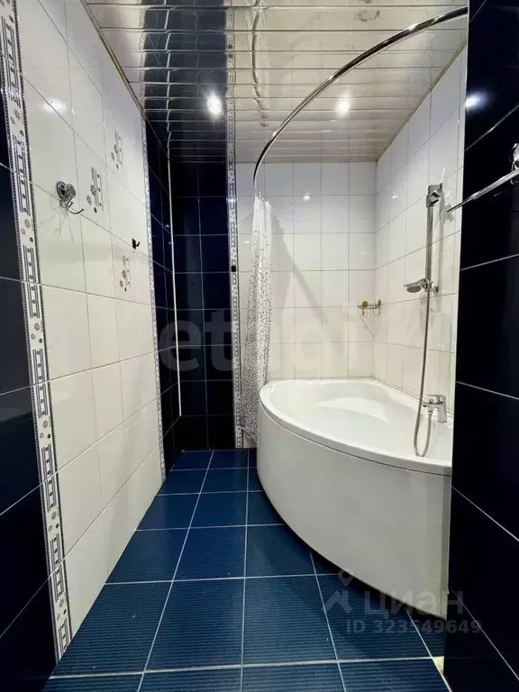 2-к кв. Красноярский край, Красноярск ул. Авиаторов, 29 (51.5 м) - Фото 1