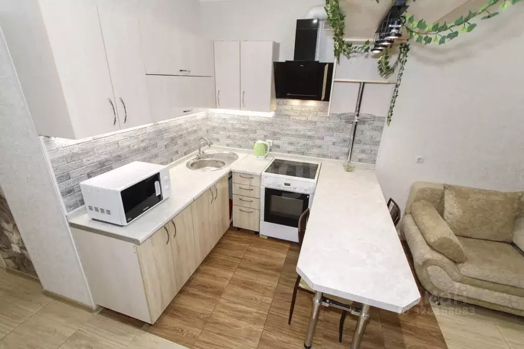 Студия Тюменская область, Тюмень Интернациональная ул., 199к1 (33.5 м) - Фото 2