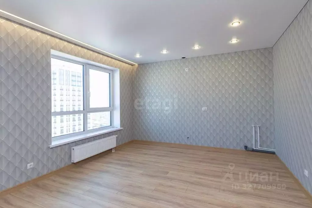 Студия Тюменская область, Тюмень ул. Тимофея Чаркова, 93 (29.8 м) - Фото 1