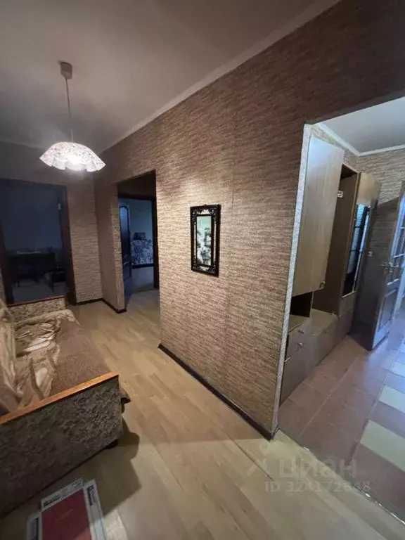 3-к кв. Белгородская область, Белгород Привольная ул., 32 (70.8 м) - Фото 1