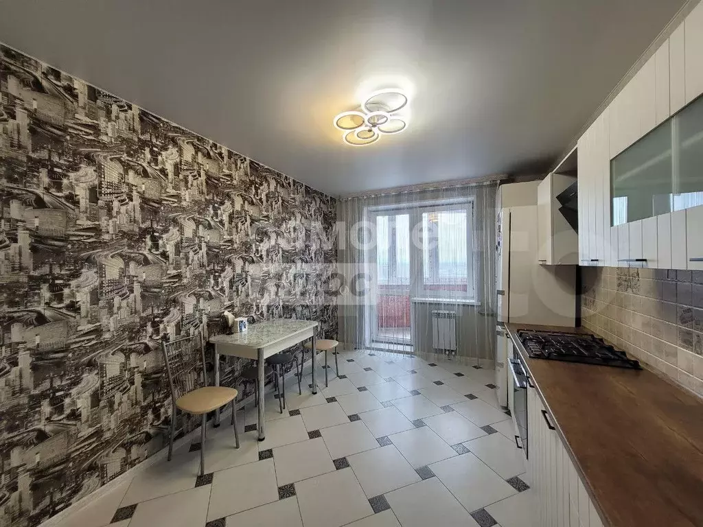 1-к. квартира, 47 м, 10/15 эт. - Фото 1