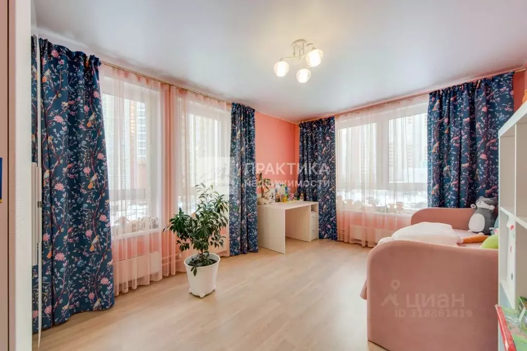 3-к кв. Московская область, Химки просп. Мельникова, 5к1 (92.1 м) - Фото 0