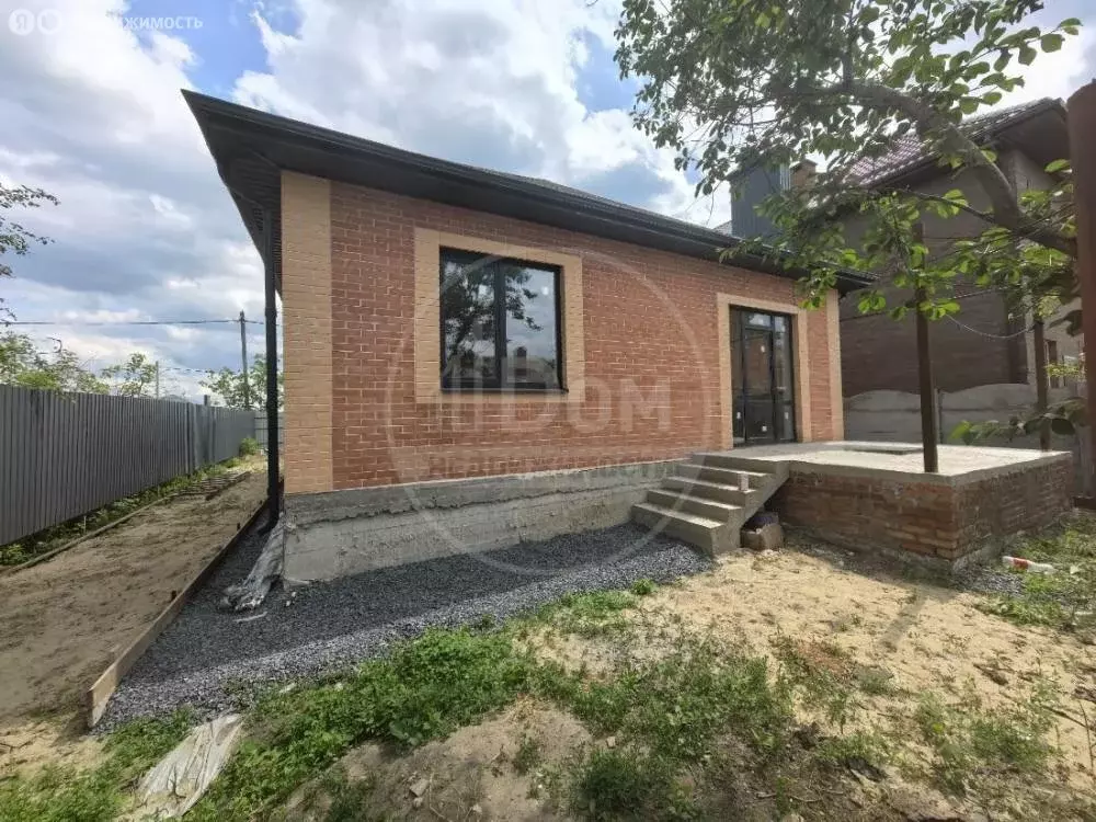 Дом в Батайск, Революционная улица, 77 (115 м) - Фото 1