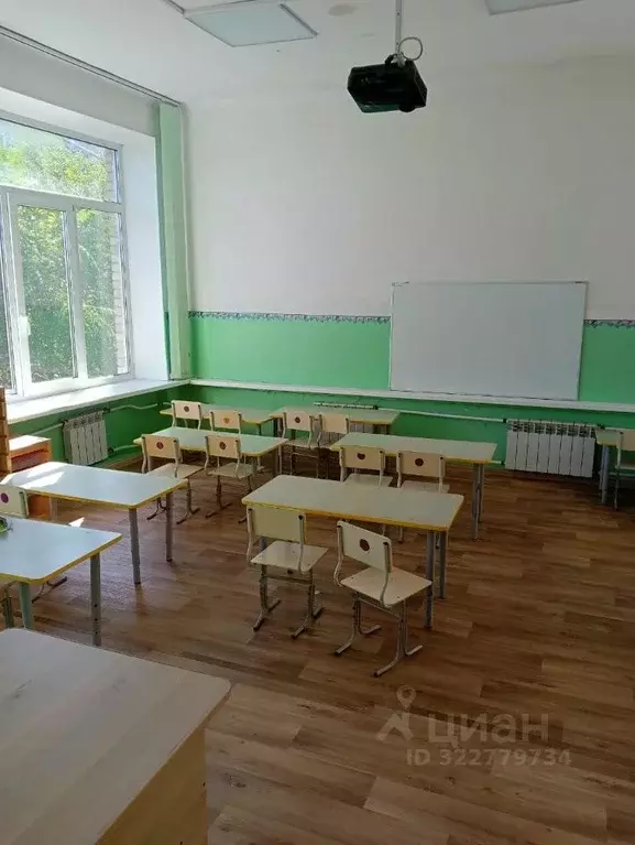 Помещение свободного назначения в Приморский край, Находка Школьный ... - Фото 2