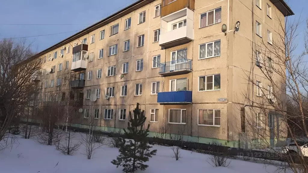 4-к кв. Омская область, Калачинск ул. Черепова, 58 (59.5 м) - Фото 0
