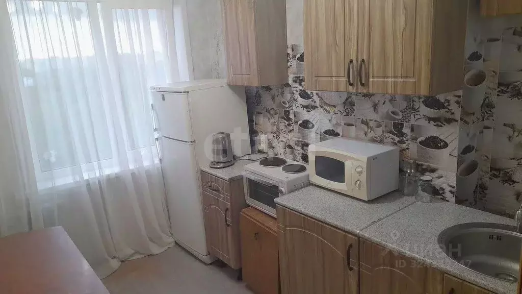 2-к кв. Новосибирская область, Новосибирск ул. Петухова, 76 (43.0 м) - Фото 1