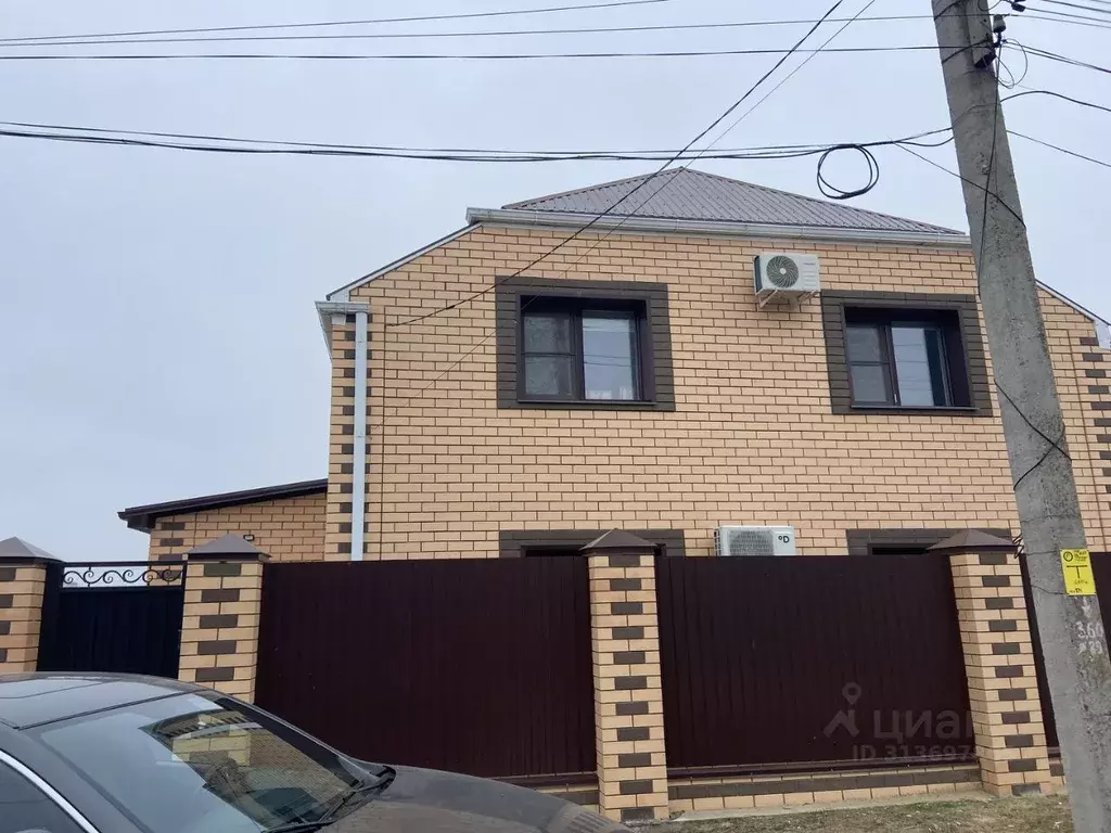 Дом в Калмыкия, Элиста въезд Троицкий, 35 (200 м) - Фото 1