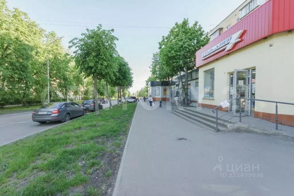 3-к кв. Липецкая область, Липецк Липовская ул., 5/2 (63.0 м) - Фото 0