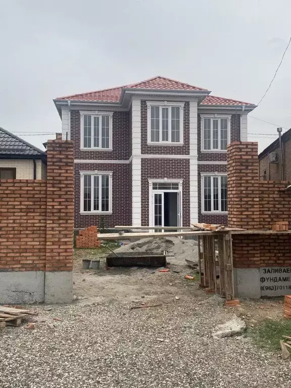 Дом в Чеченская республика, Грозный Батайская ул., 28 (167 м) - Фото 1