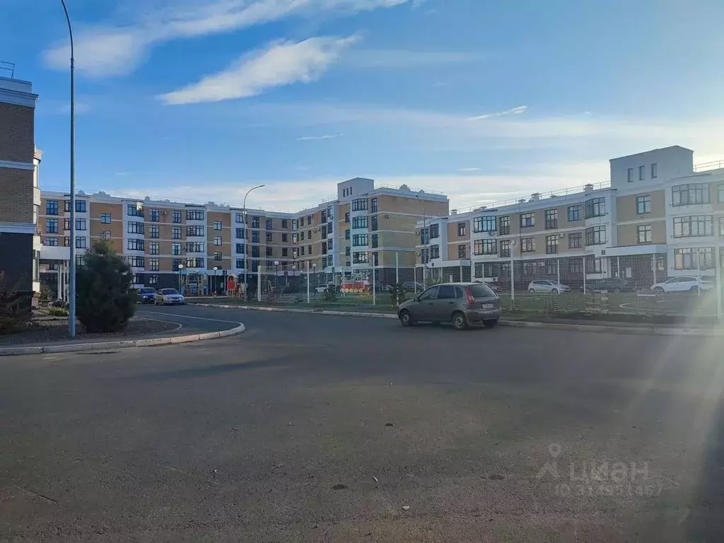2-к кв. Оренбургская область, Оренбург ул. Ильи Глазунова, 2 (54.0 м) - Фото 1