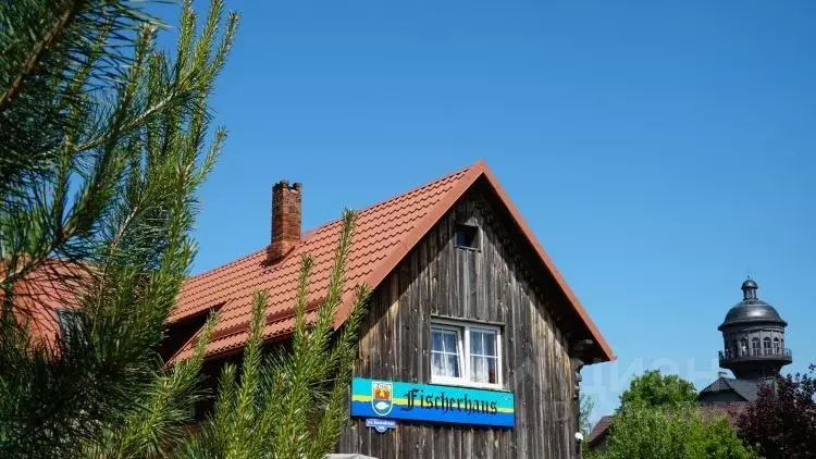 Дом в Калининградская область, Зеленоградск Балтийская ул., 10 (100 м) - Фото 1