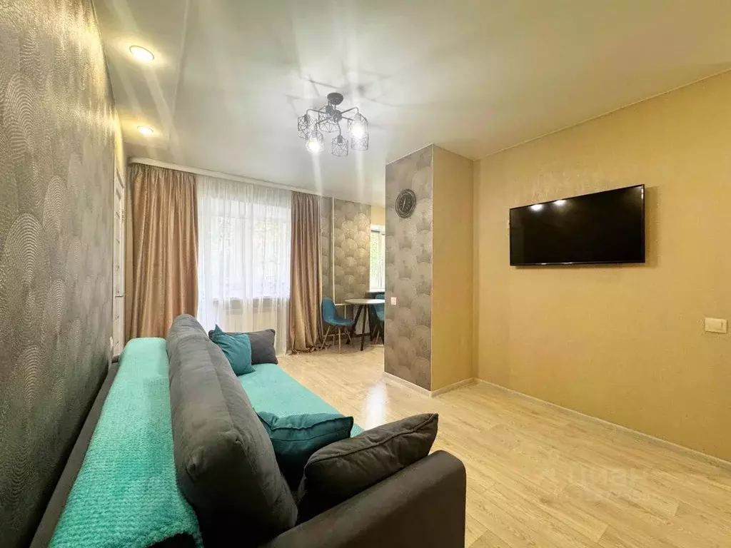 2-к кв. Томская область, Томск ул. Карташова, 42Б (42.0 м) - Фото 0