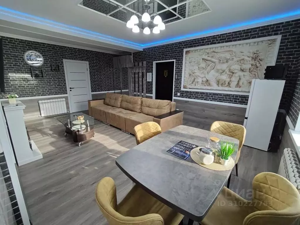 1-к кв. Ростовская область, Шахты просп. Красной Армии, 136 (50.0 м) - Фото 1