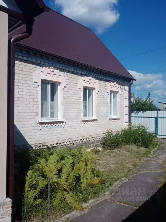 Дом в Брянская область, Брянск пос. Октябрьский, ул. Карьерная (82 м) - Фото 0