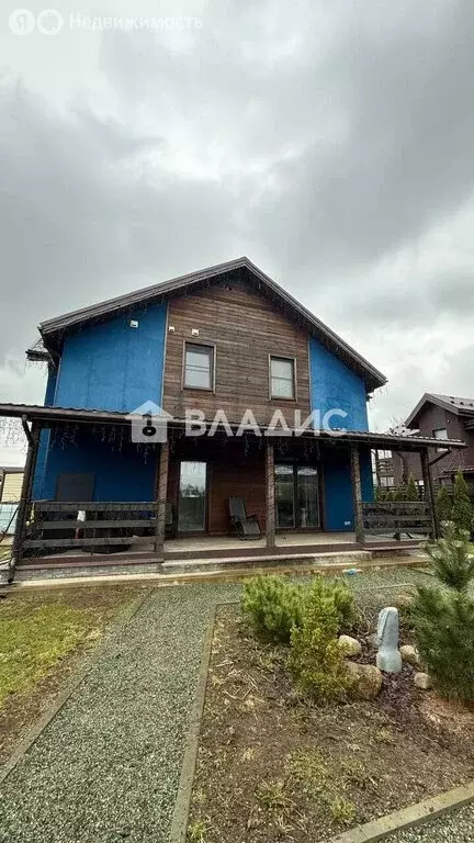 Дом в Аннинское городское поселение, деревня Иннолово, Посадская ... - Фото 1
