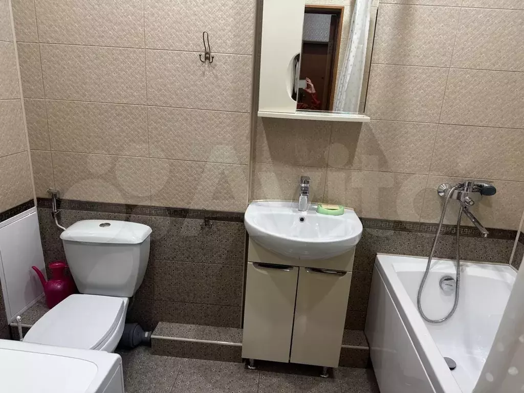 1-к. квартира, 45 м, 2/4 эт. - Фото 1