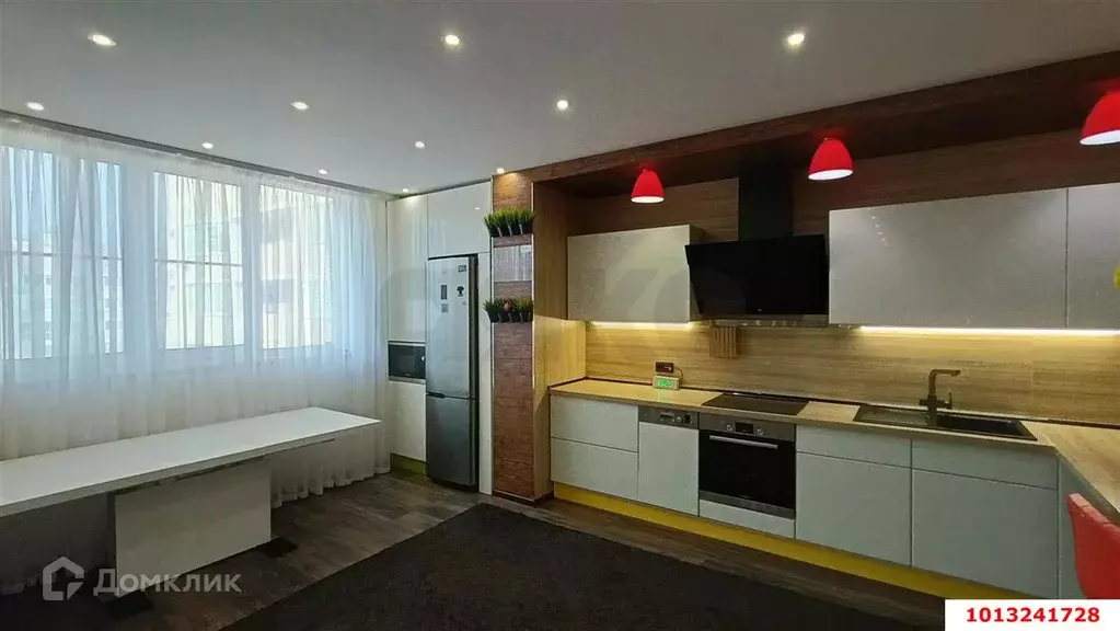 Продаётся 2-к квартира, 70 м - Фото 0