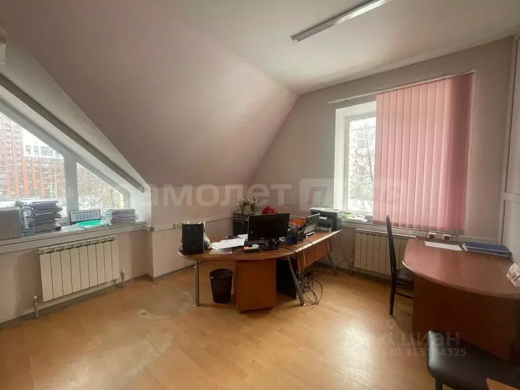 Офис в Московская область, Наро-Фоминск ул. Калинина, 8/1 (47 м) - Фото 0