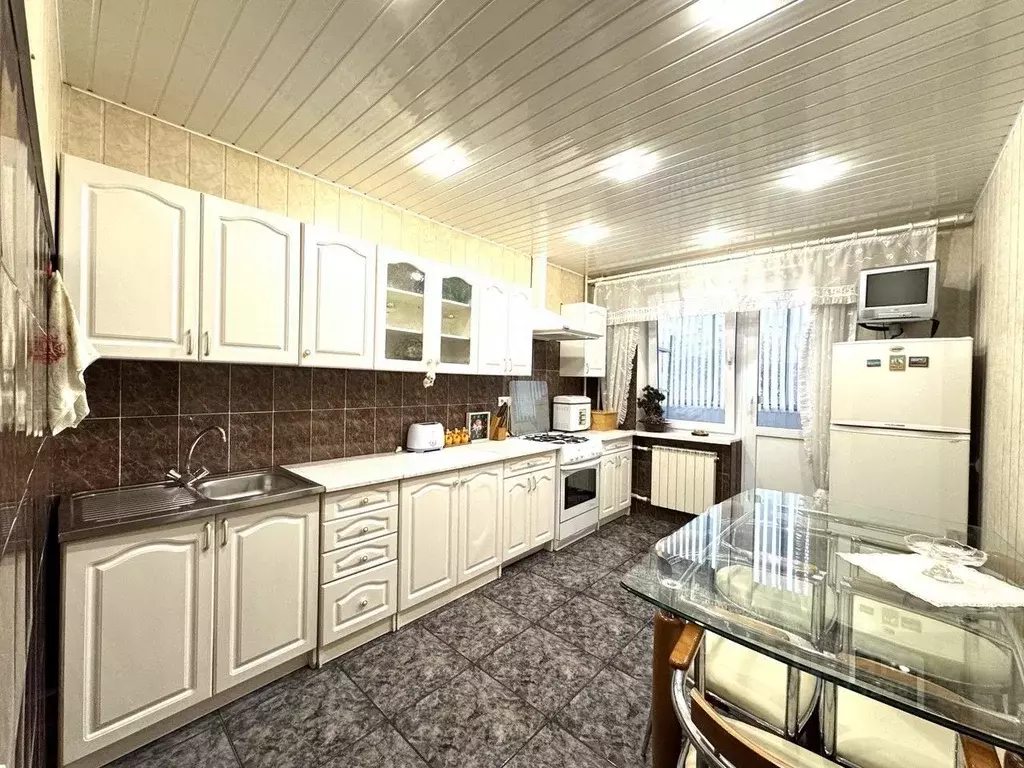 2-к кв. Воронежская область, Воронеж ул. Кропоткина, 9А (68.1 м) - Фото 1