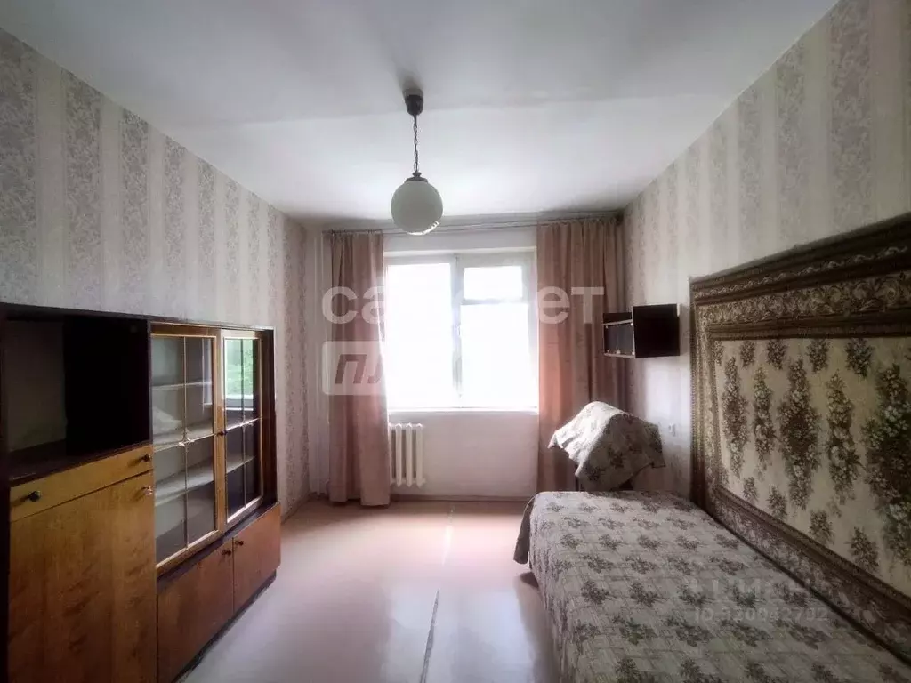 3-к кв. Башкортостан, Мелеуз Октябрьская ул., 5 (67.8 м) - Фото 1