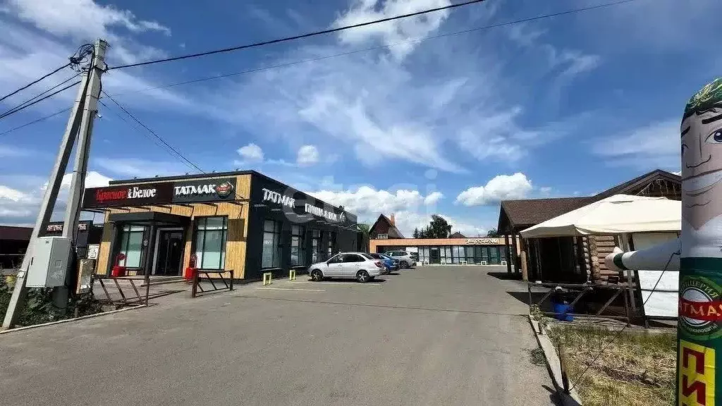 Торговая площадь в Татарстан, Лаишевский район, с. Сокуры ул. ... - Фото 1