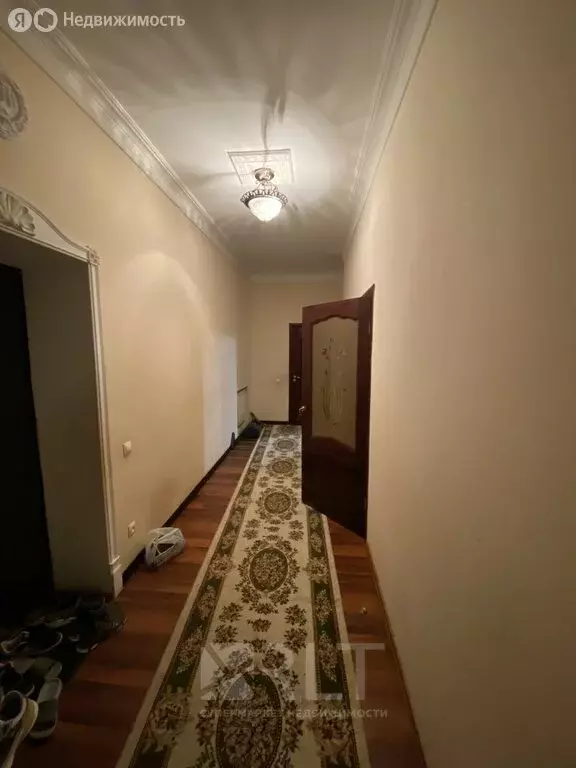 2-комнатная квартира: Каспийск, улица Гамзата Цадасы, 37Г (72 м) - Фото 0