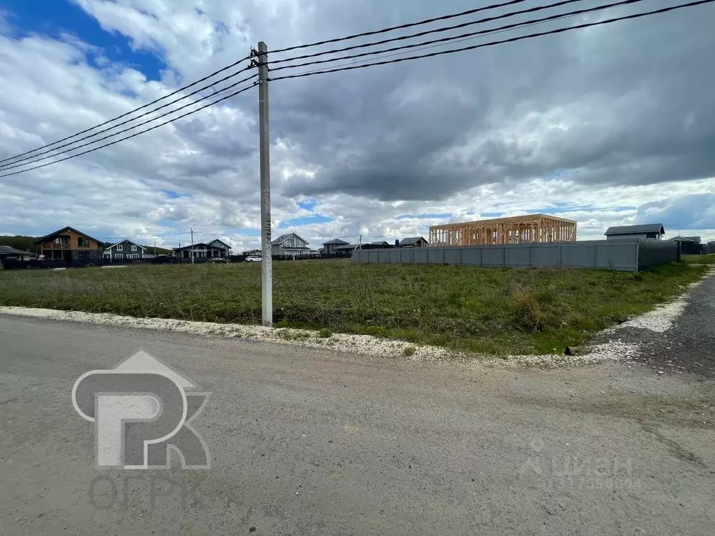 Участок в Московская область, Домодедово Барыбино мкр, КП Ильинская ... - Фото 0