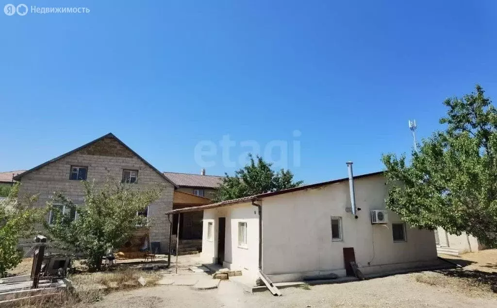 Дом в Новосельское, Восточная улица (262.2 м) - Фото 0