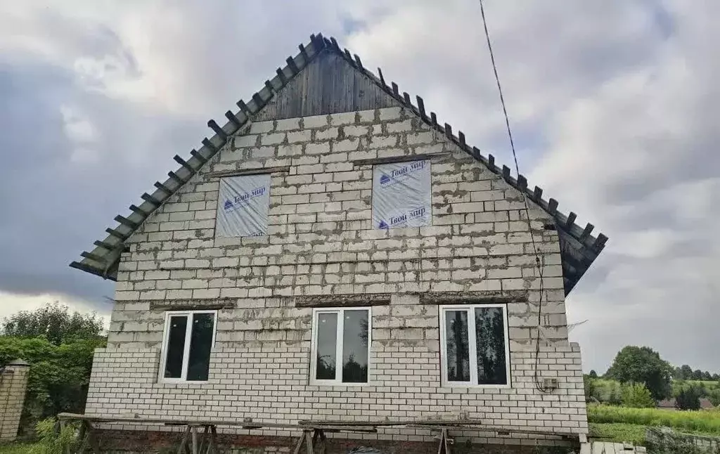 Дом в Орловская область, Орловский муниципальный округ, д. Образцово  ... - Фото 1