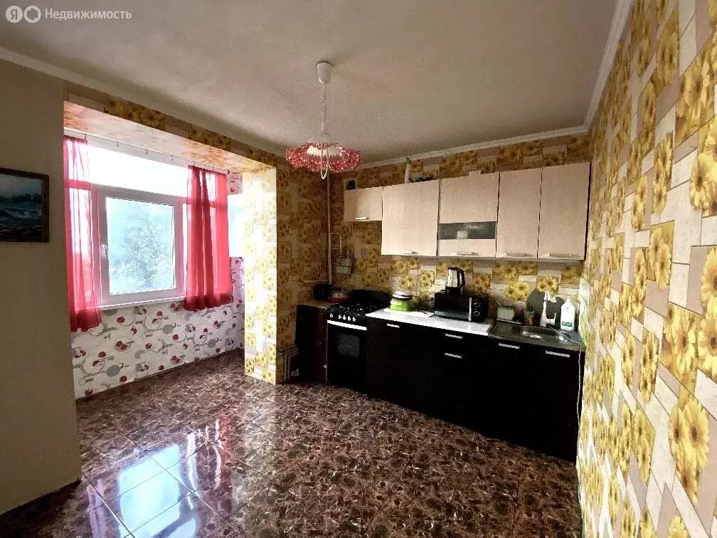 4-комнатная квартира: Армянск, микрорайон имени Генерала Корявко, 15 ... - Фото 2
