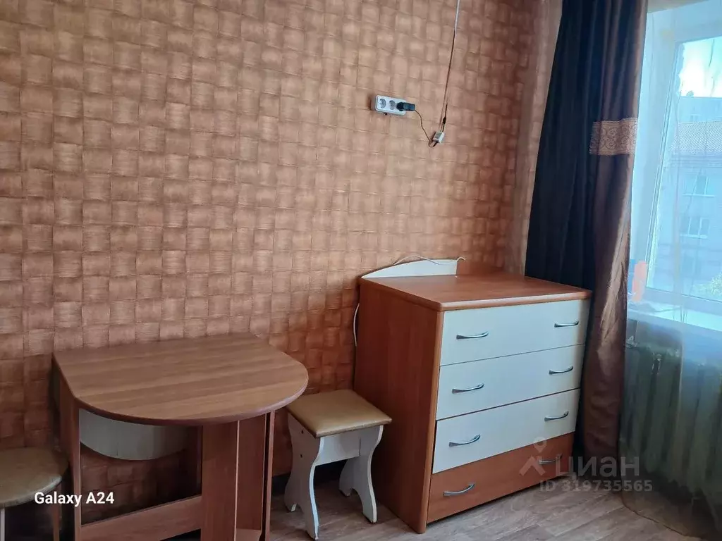 Комната Чувашия, Новочебоксарск Советская ул., 14 (17.6 м) - Фото 0