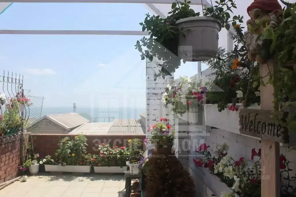 Коттедж в Ростовская область, Таганрог ул. Адмирала Крюйса, 32 (85 м) - Фото 1