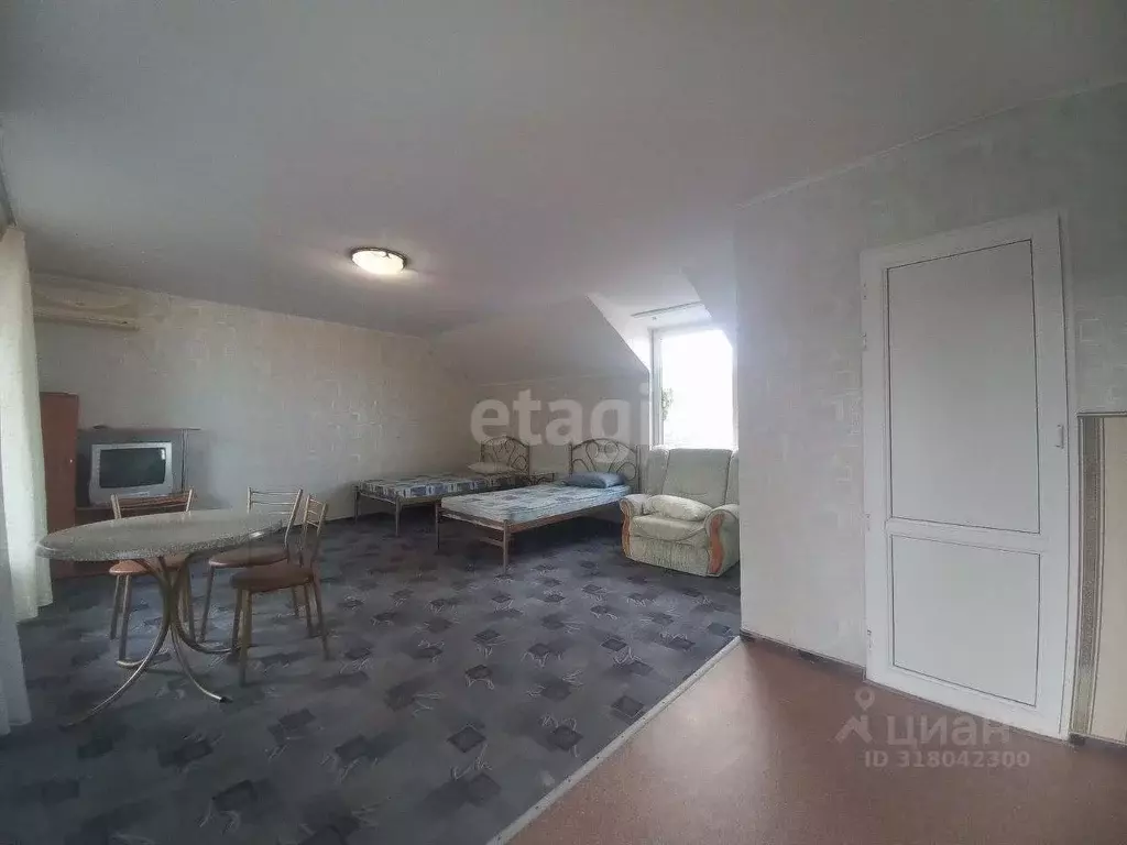 Дом в Крым, Алушта муниципальный округ, с. Малореченское ул. ... - Фото 2