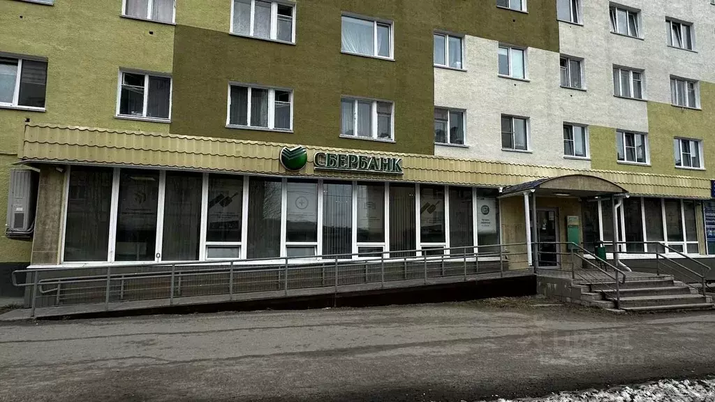 Помещение свободного назначения в Мурманская область, Полярный ... - Фото 2