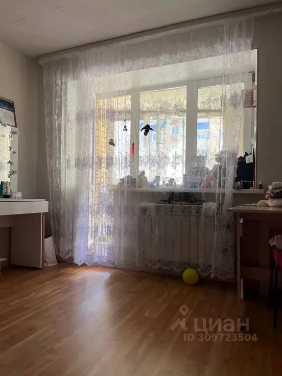 3-к кв. Чувашия, Чебоксары ул. Строителей, 10 (94.8 м) - Фото 1