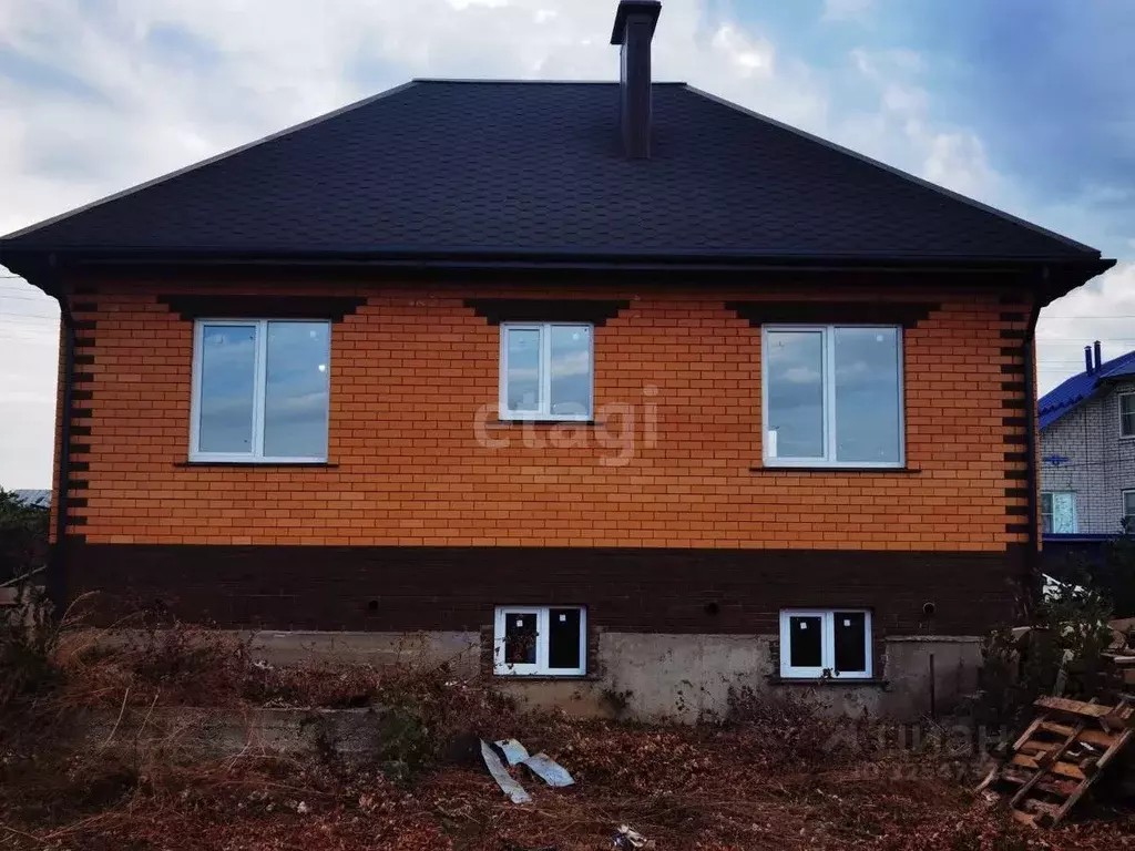 Дом в Липецкая область, Елец ул. 122 Стрелковой Дивизии, 8 (105 м) - Фото 2