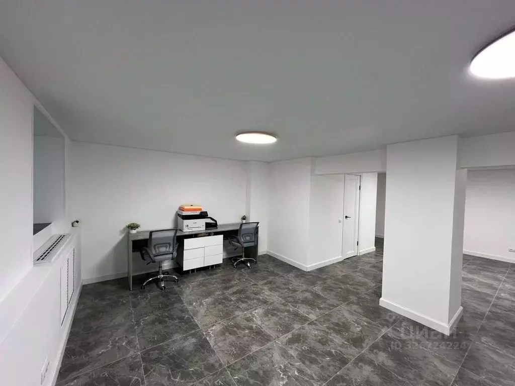 Помещение свободного назначения в Москва ул. Зои и Александра ... - Фото 2