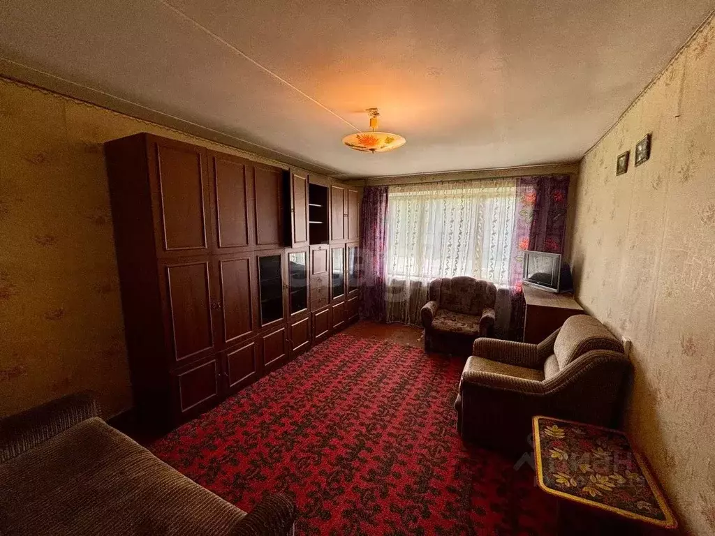 2-к кв. Псковская область, Остров ул. Шумейко, 8 (48.2 м) - Фото 1