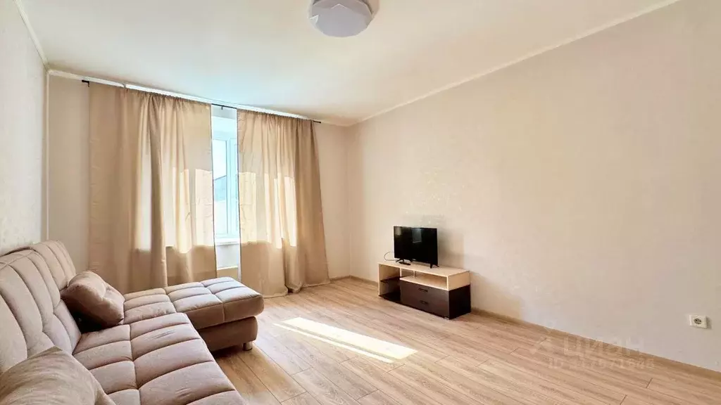 2-к кв. Татарстан, Казань Чистопольская ул., 70 (76.0 м) - Фото 1