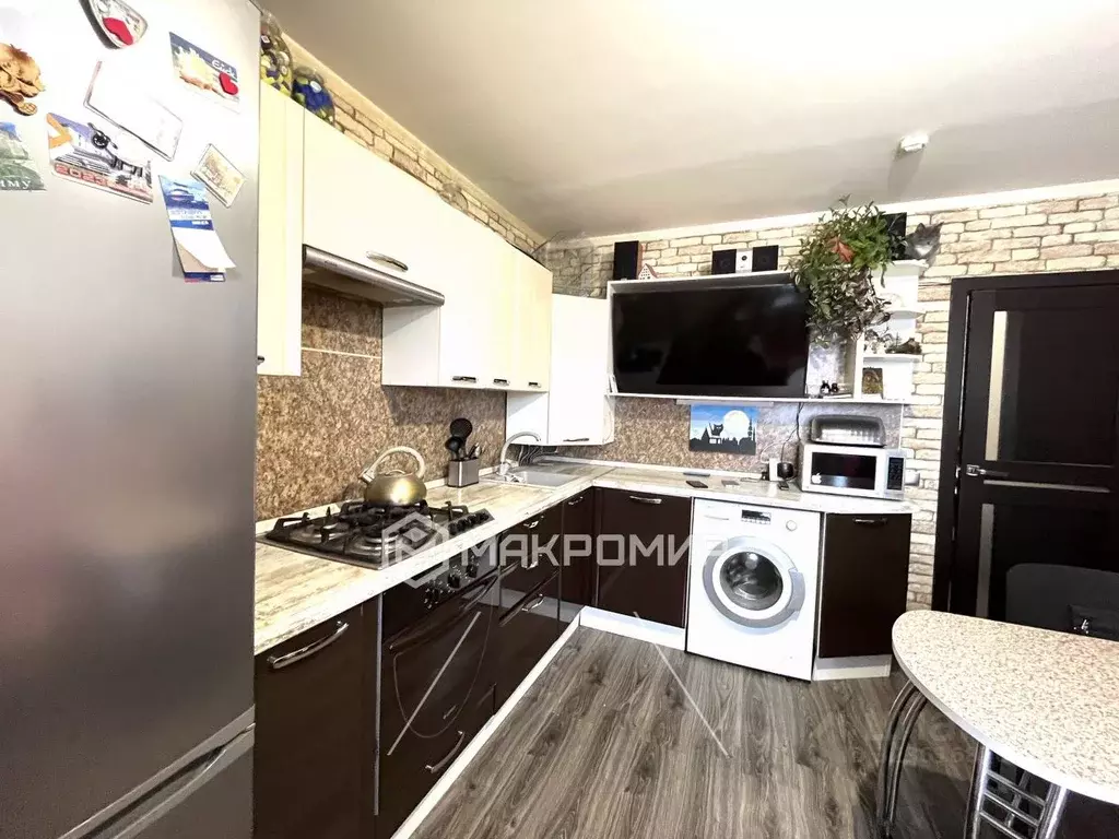 1-к кв. Брянская область, Брянск пер. Менжинского, 70 (45.2 м) - Фото 1