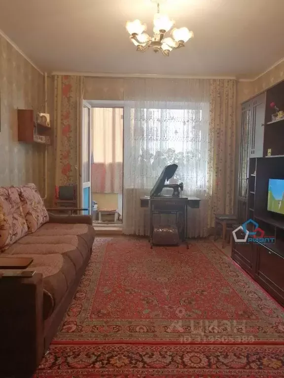 1-к кв. Омская область, Омск ул. Завертяева, 18к1 (36.9 м) - Фото 0
