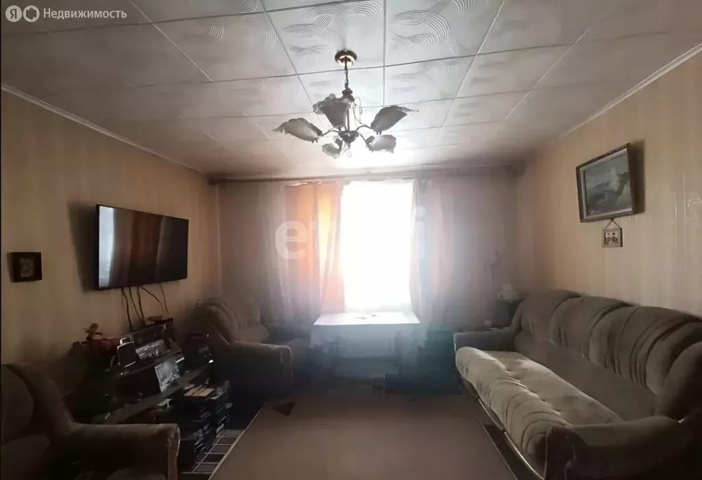 3-комнатная квартира: Симферополь, улица Пушкина, 28 (79.8 м) - Фото 1