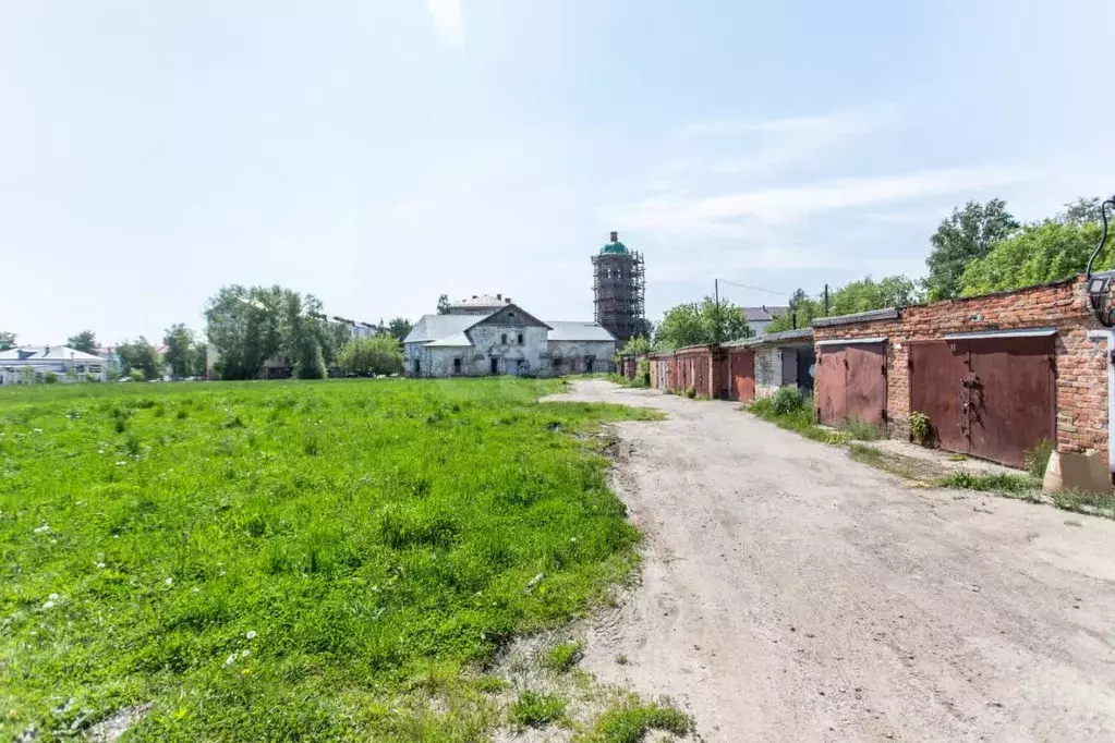 Гараж в Тюменская область, Тобольск Революционная ул., 10В (26 м) - Фото 1